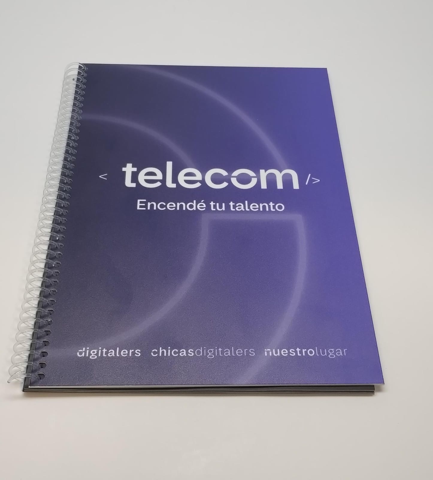 Cuaderno InfinityBook personalizado para Telecom